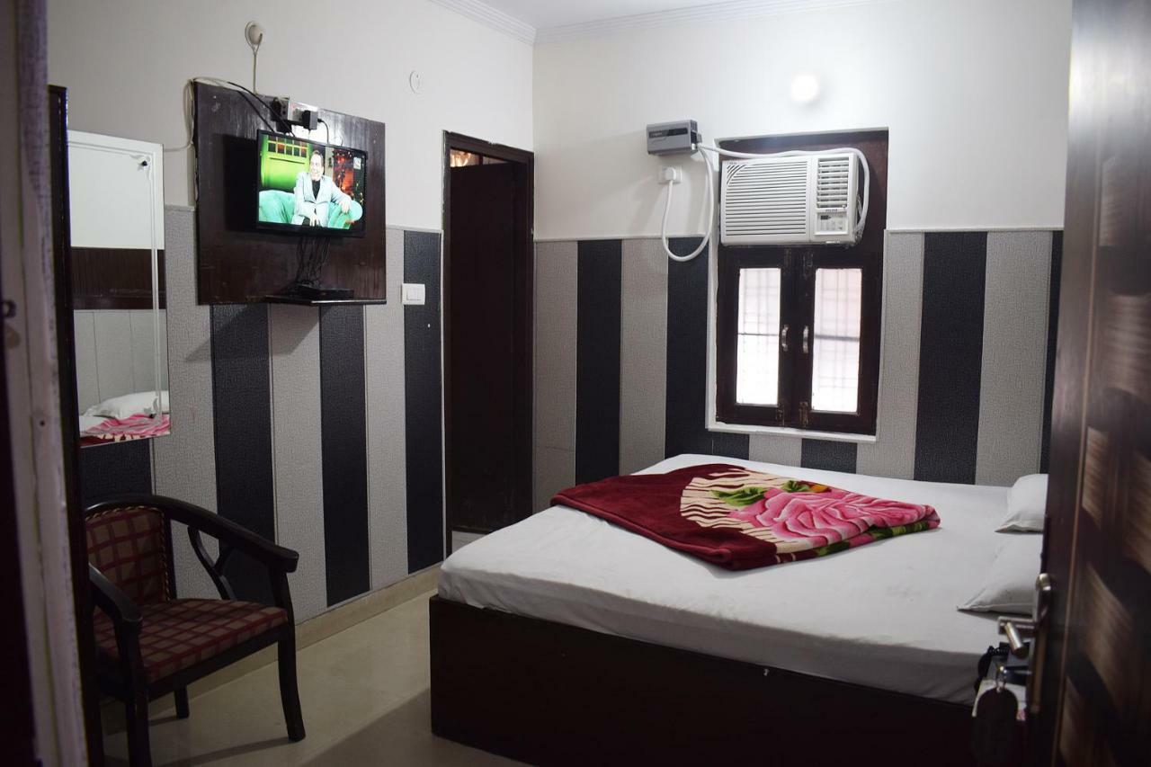 Hotel Thakur Ji Haridwār Εξωτερικό φωτογραφία